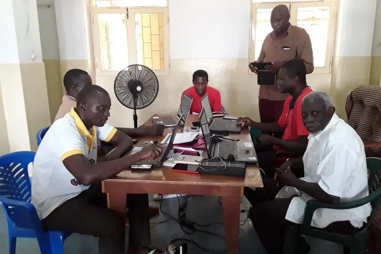 Equipa Jola Felupe em consultoria